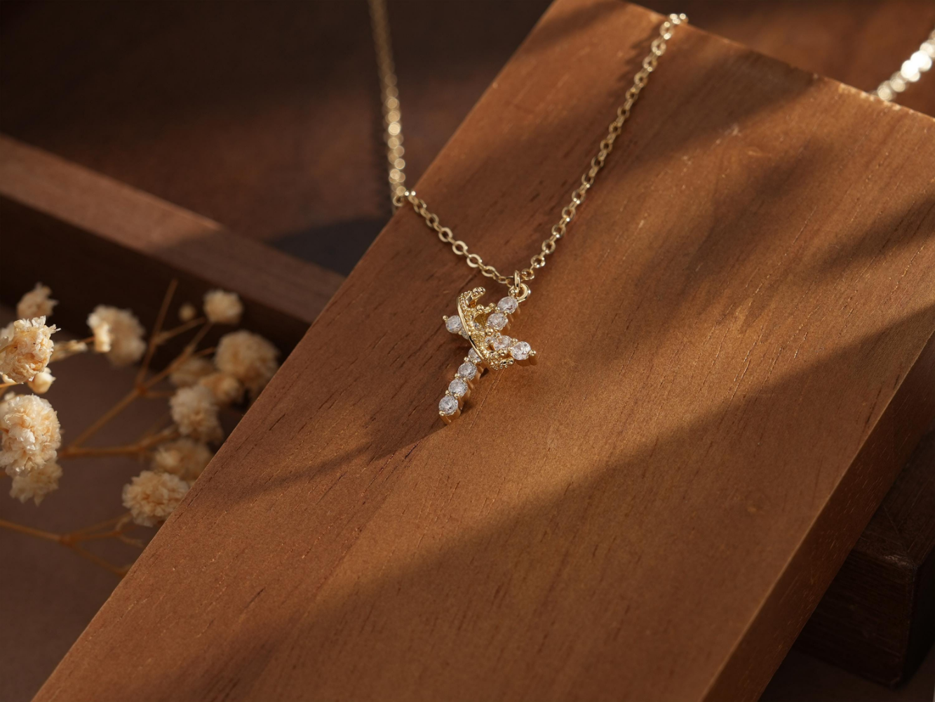 Wear Your Faith Boldly – Cross & Crown Necklace for the Devoted Heart